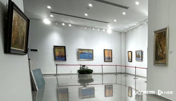 深北理莫斯科大學與俄羅斯藝術機構簽署諒解備忘錄,畫展揭幕